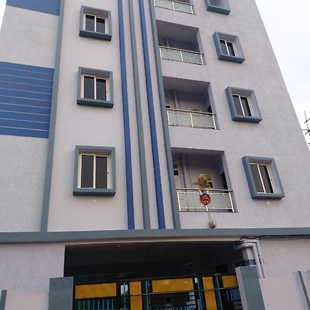 Feel Like Home Near Cricket Stadium Вишакхапатнам Экстерьер фото